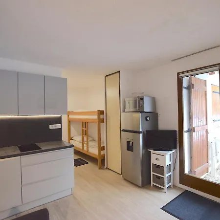 Cosy A Bernex, Proche Des Pistes Et Sentiers, Avec Terrasse Ensoleillee Et Wifi. - Fr-1-498-22 * Bernex