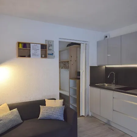 Cosy A Bernex, Proche Des Pistes Et Sentiers, Avec Terrasse Ensoleillee Et Wifi. - Fr-1-498-22