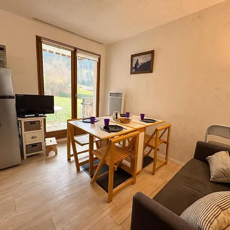 Cosy A Bernex, Proche Des Pistes Et Sentiers, Avec Terrasse Ensoleillee Et Wifi. - Fr-1-498-22